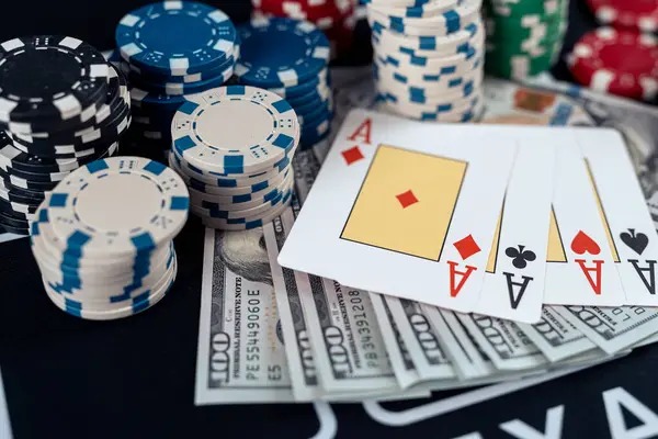 Live Bandar Ceme table at hades88 with card reveals and player positions
